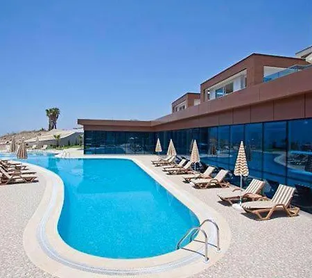 Szálloda Carlijn Met Prive-zwembad, Veel Privacy En Panoramisch Uitzicht Op Zee, Op Luxe Alanya